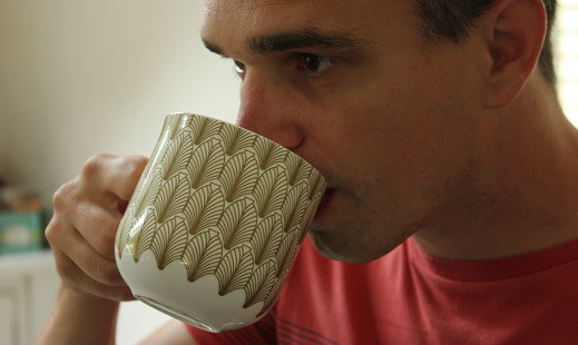 Pay attention to the taste and feel of the drink